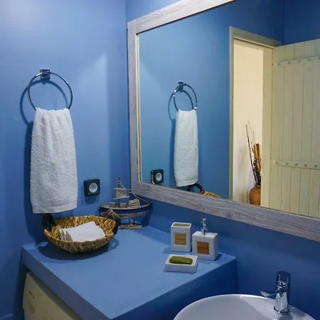 Villa Anio - Rustic Modern With Sea And Mountain View Terrace Svoronata