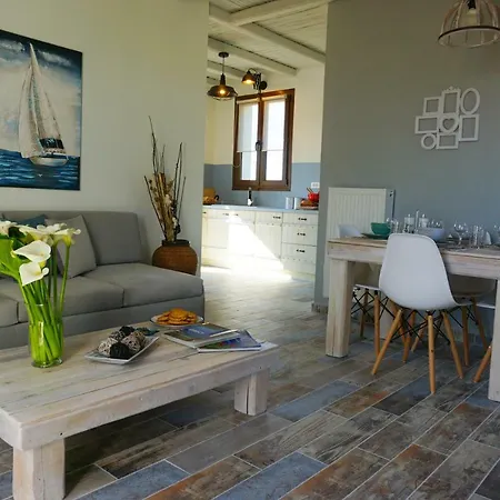Villa Anio - Rustic Modern With Sea And Mountain View Terrace Svoronata